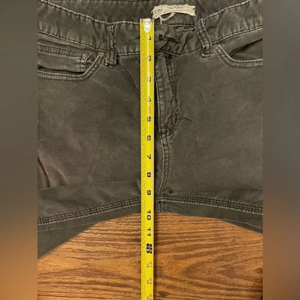 Free People l Gray Corduroy Pants l Size 28 l EUC